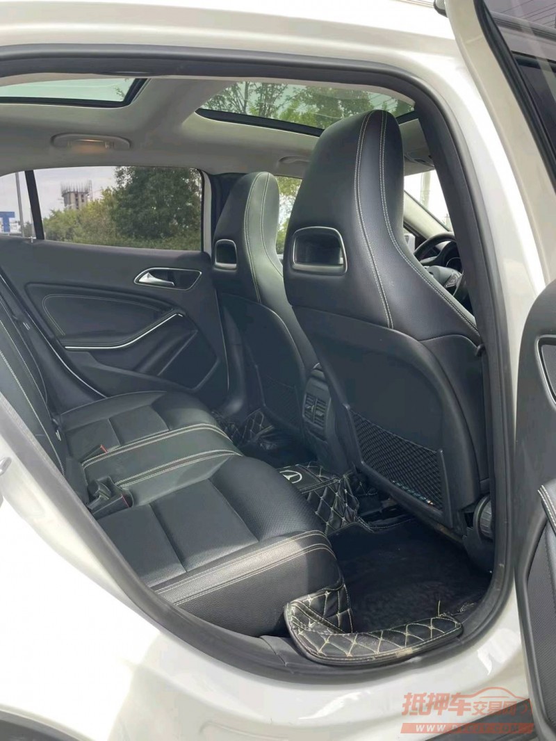宿迁19年奔驰GLA6