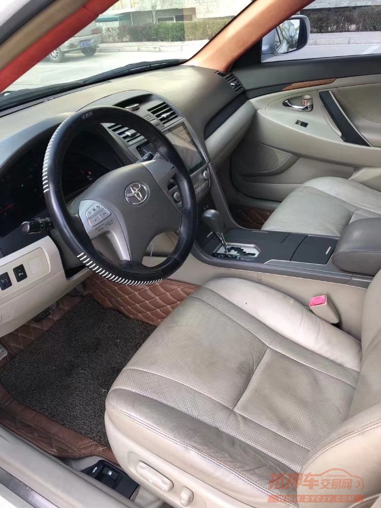 保定12年丰田凯美瑞7