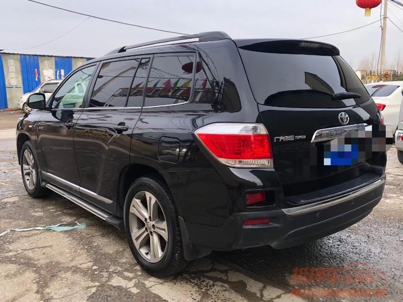 保定14年丰田汉兰达3