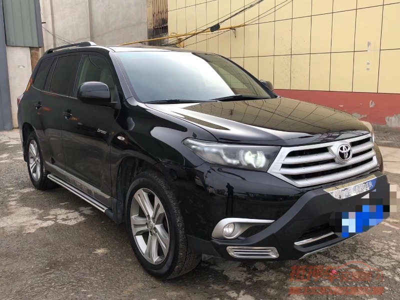 保定14年丰田汉兰达5