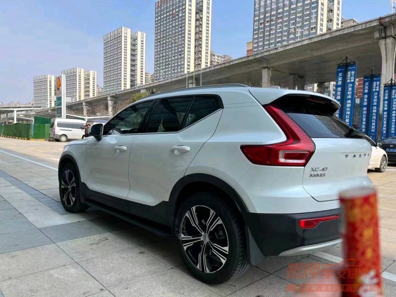枣庄20年沃尔沃XC403