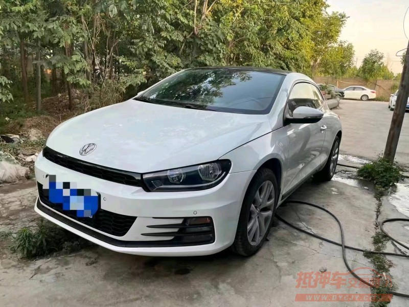 济南15年大众尚酷8