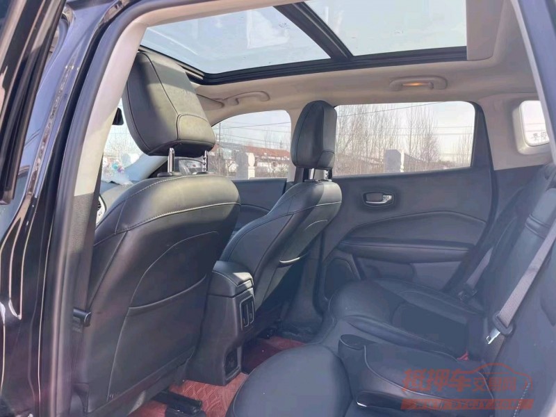 枣庄20年Jeep指南者2