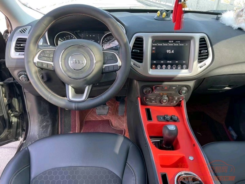 枣庄20年Jeep指南者1