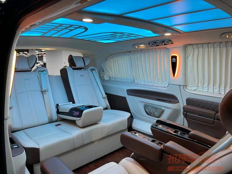 东莞22年奔驰威霆6