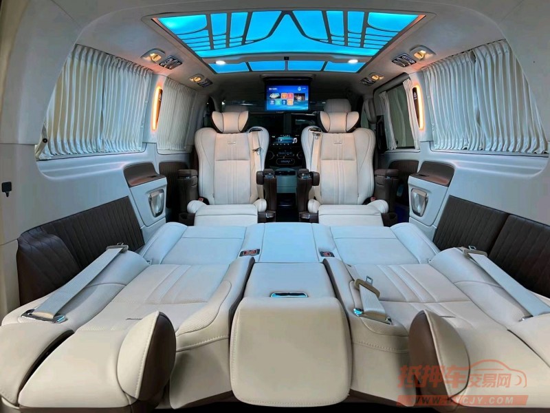 东莞22年奔驰威霆7