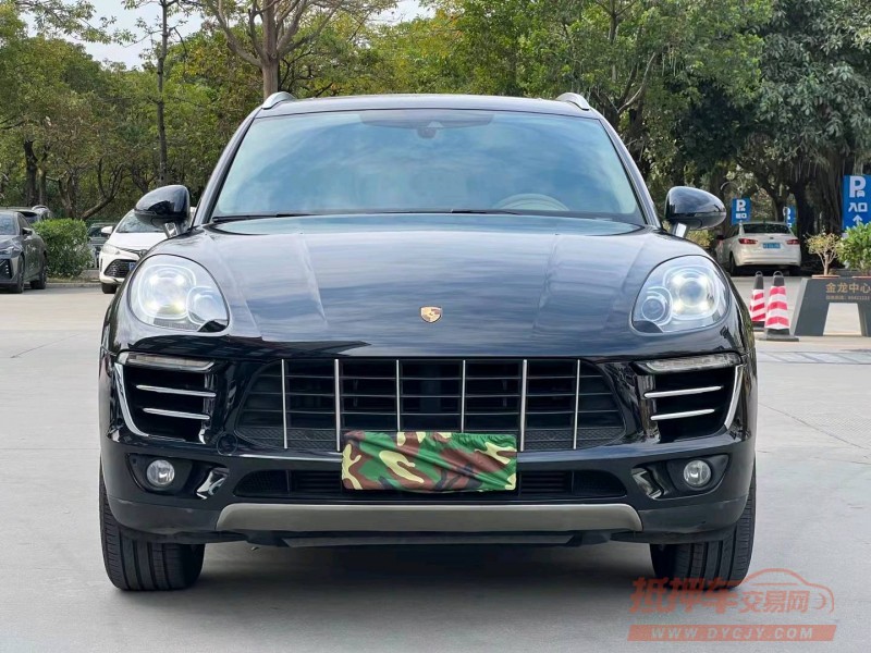 东莞17年保时捷Macan1