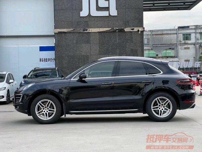 东莞17年保时捷Macan4