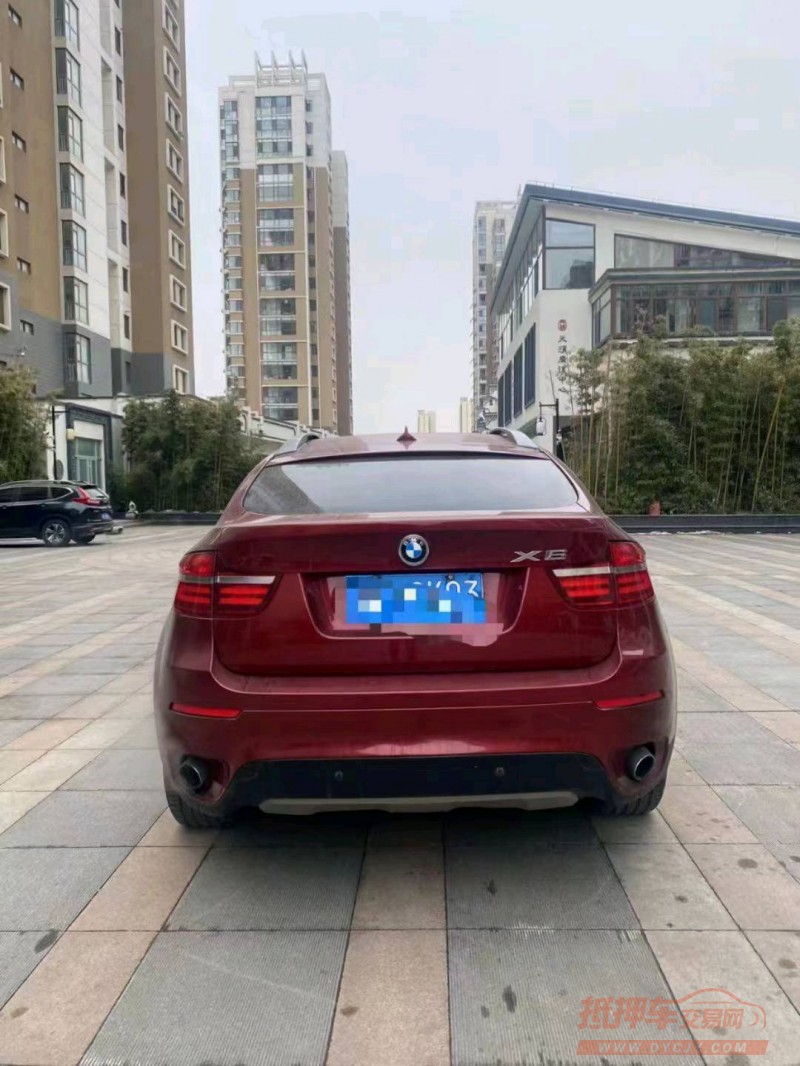 济南13年宝马X67