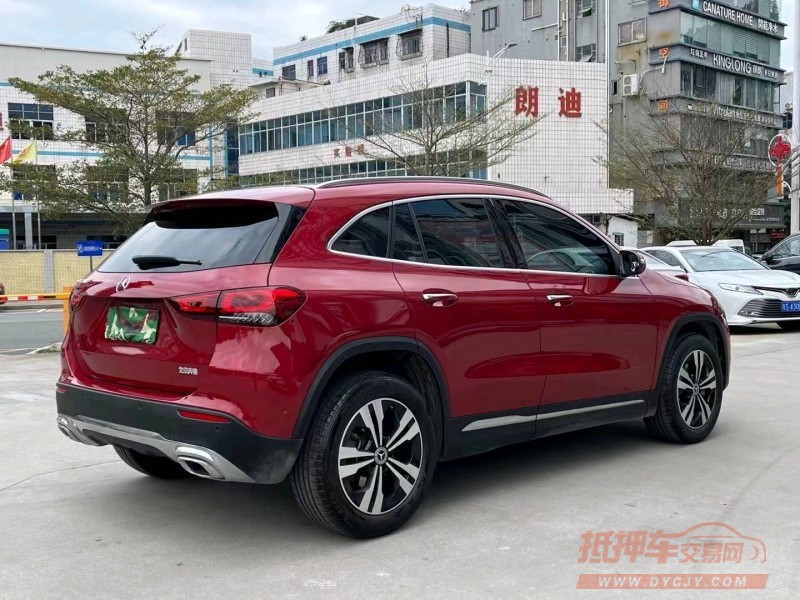 东莞21年奔驰GLA8