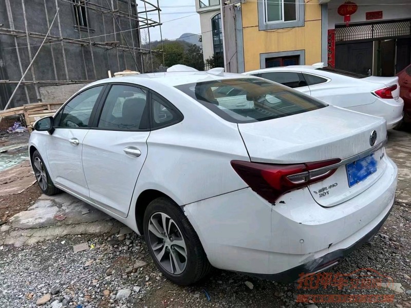 杭州21年别克威朗7