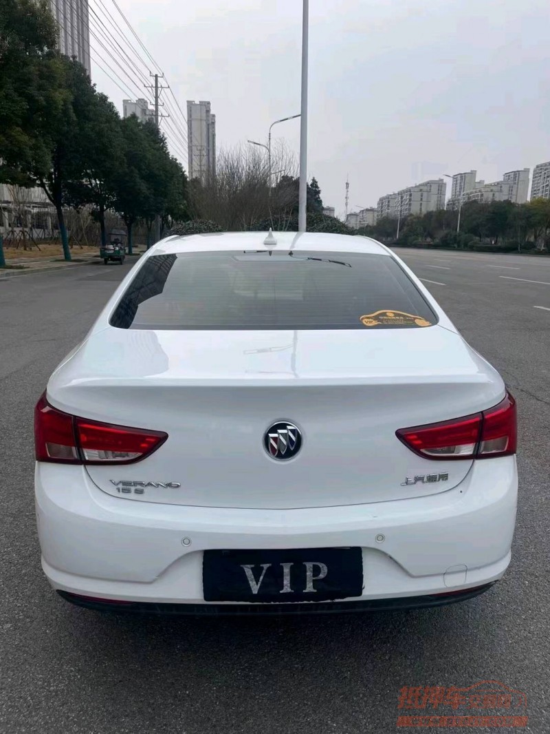 淮南17年别克威朗2