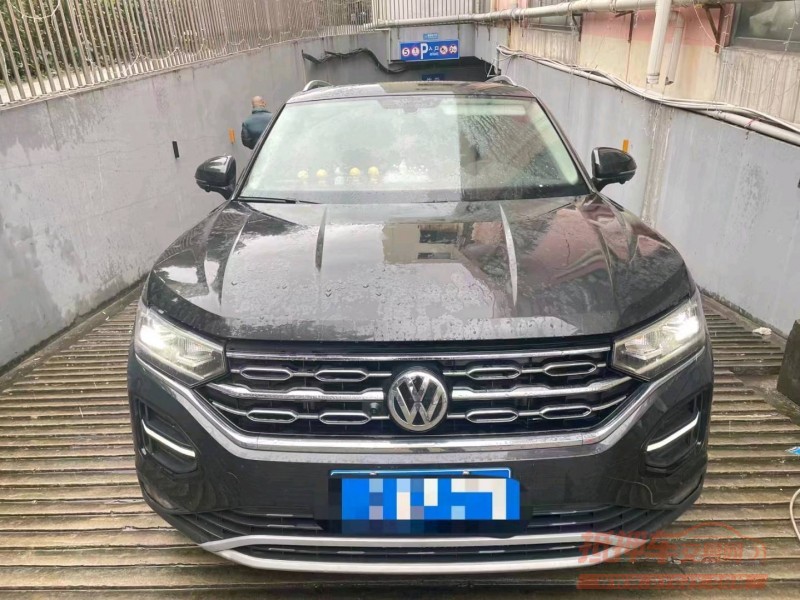 济南21年大众探岳5