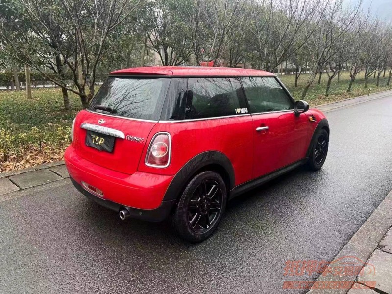 嘉兴21年别克威朗7