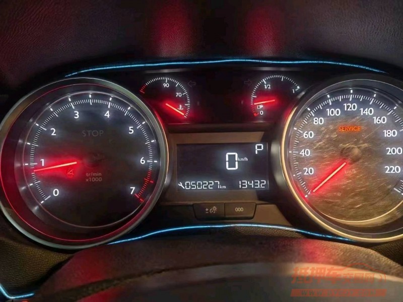 宜昌16年标致4084