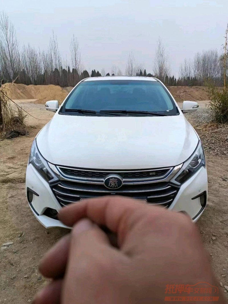 潍坊17年比亚迪秦1