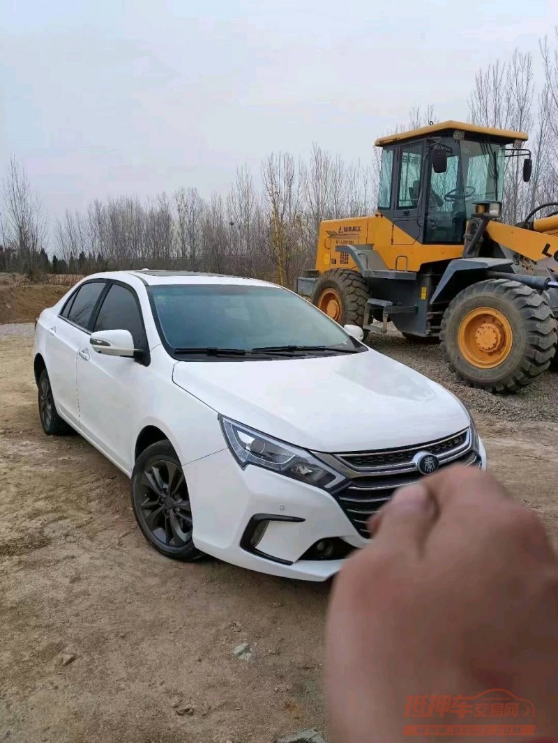 潍坊17年比亚迪秦3