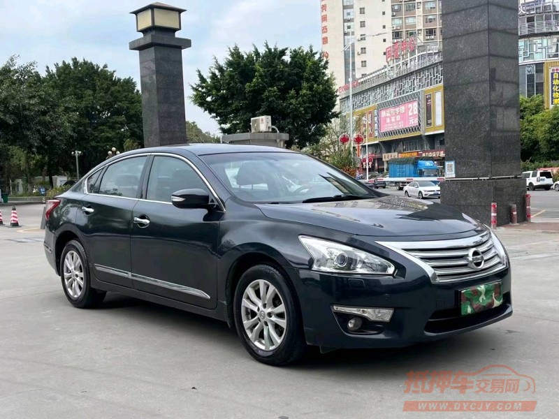 东莞13年日产天籁2
