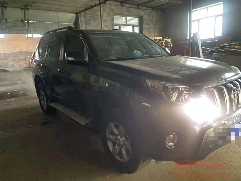 邯郸10年丰田普拉多3