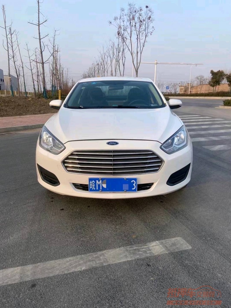 淮南17年福特福睿斯1