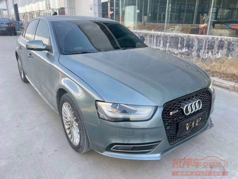 济宁14年奥迪A49