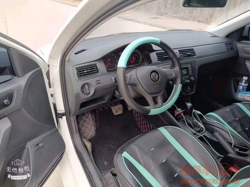 邯郸22年大众桑塔纳5