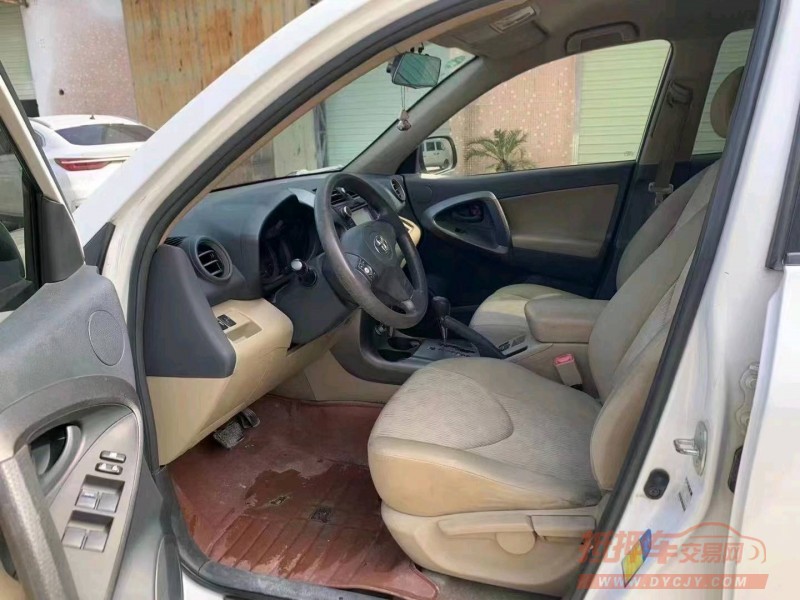 珠海13年丰田RAV43