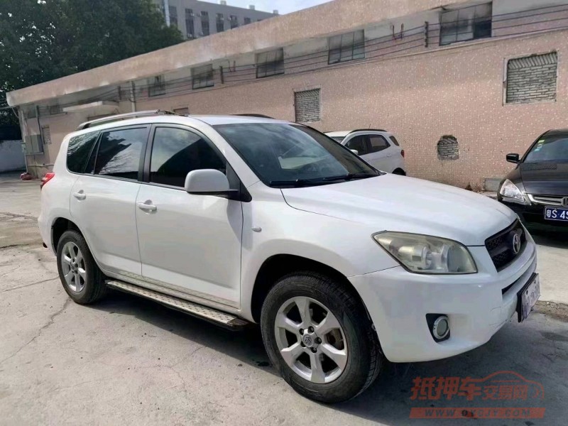 珠海13年丰田RAV45