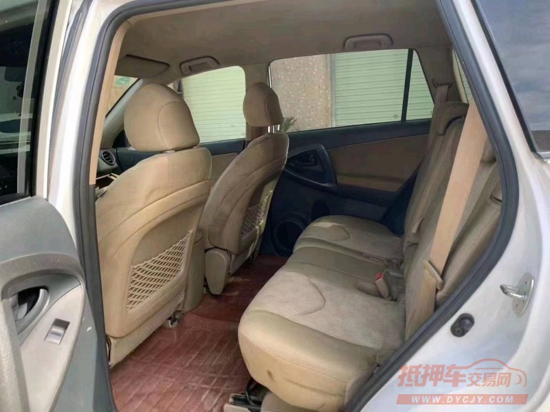 珠海13年丰田RAV46