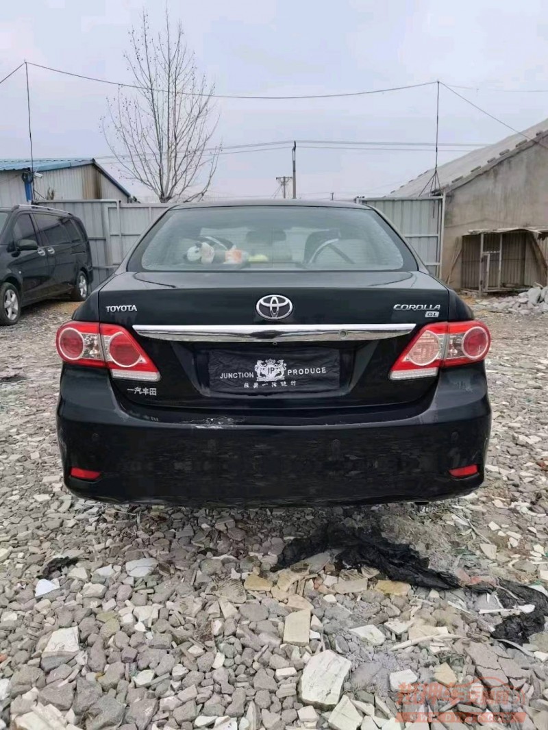 济南13年丰田卡罗拉1