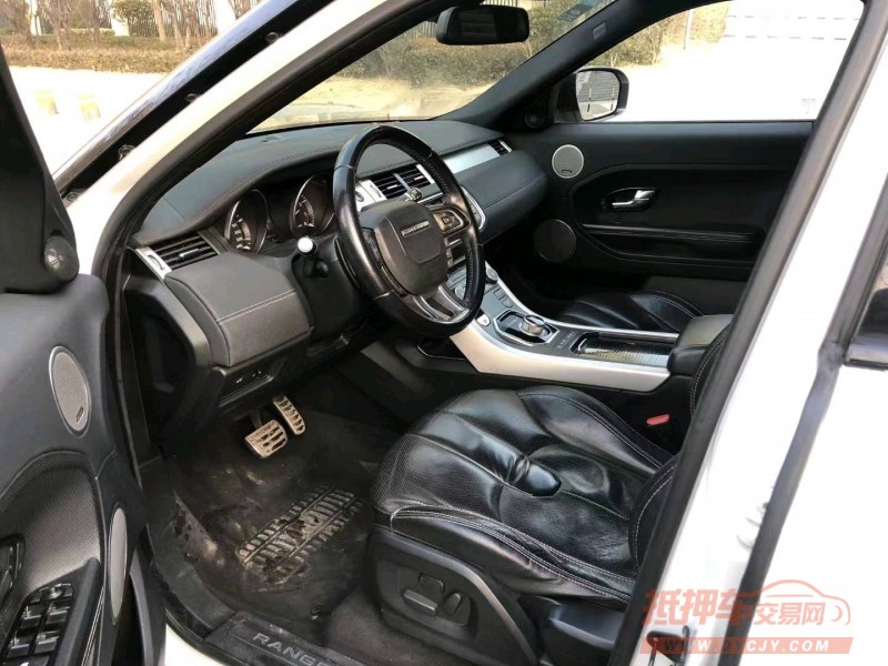 枣庄12年路虎极光1