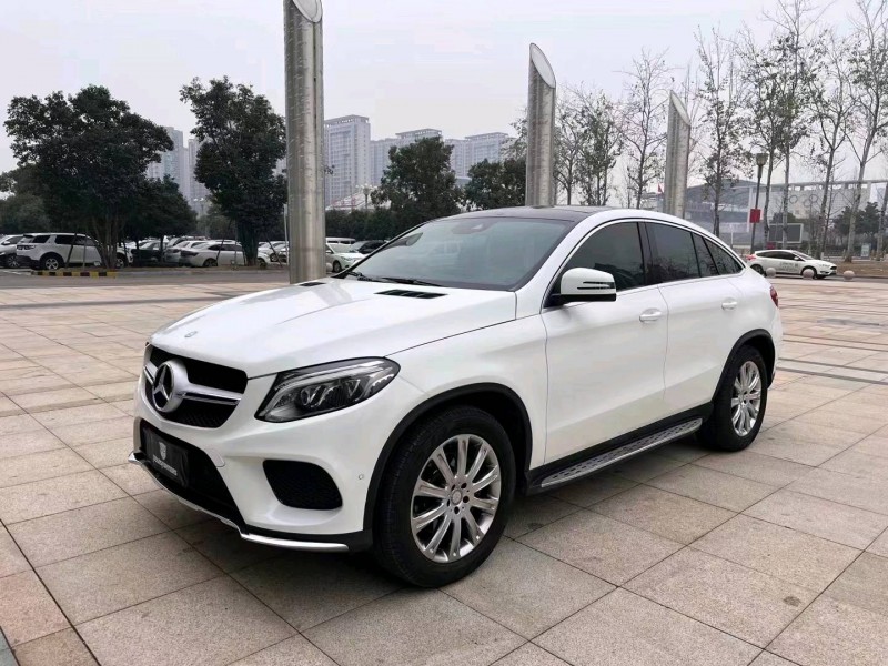 枣庄16年奔驰GLE2