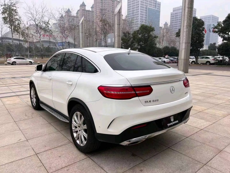 枣庄16年奔驰GLE7