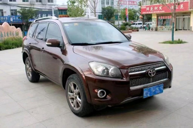徐州12年丰田RAV45