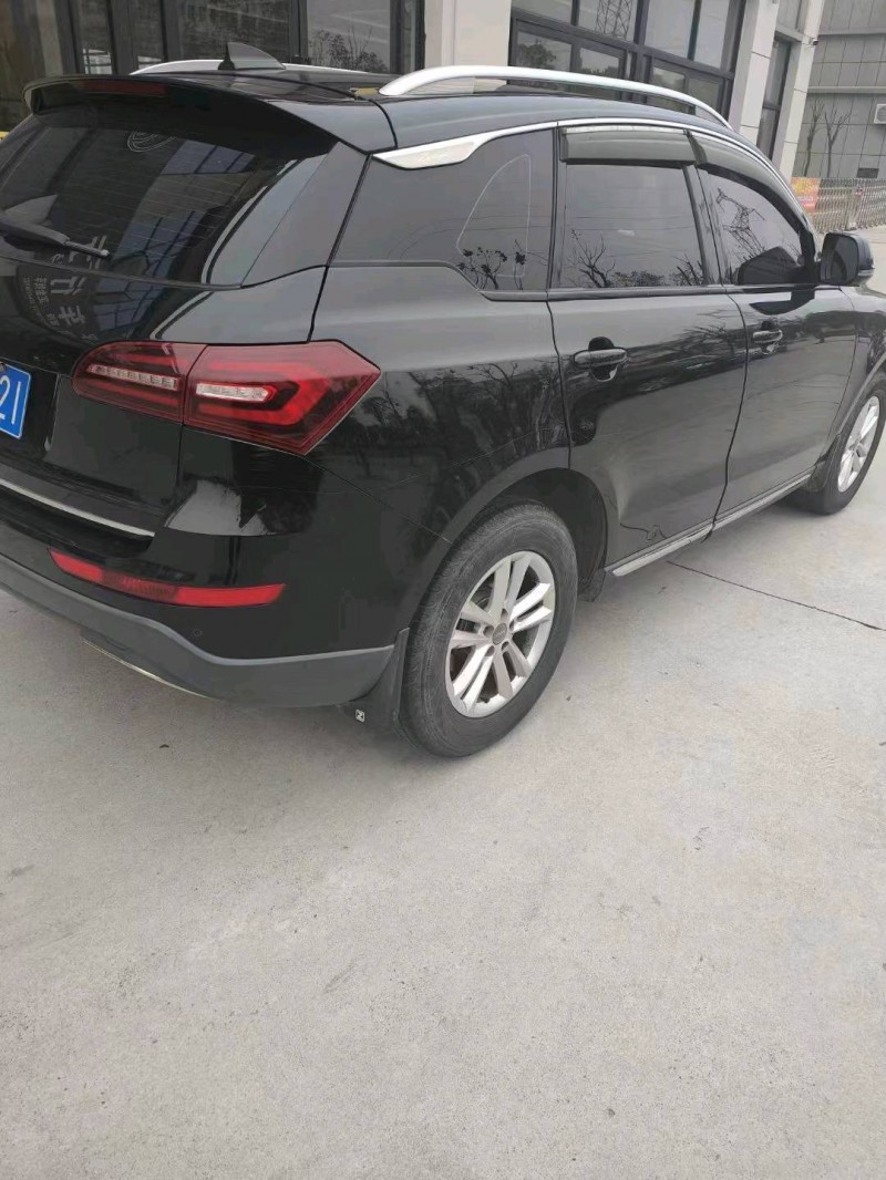 宜昌18年众泰T6003