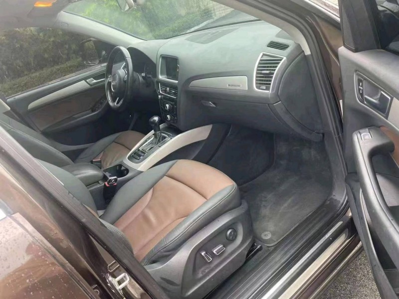 宜昌17年奥迪Q56