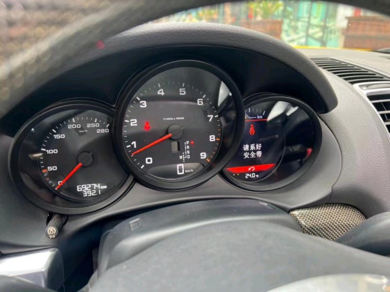 中山15年保时捷Boxster9
