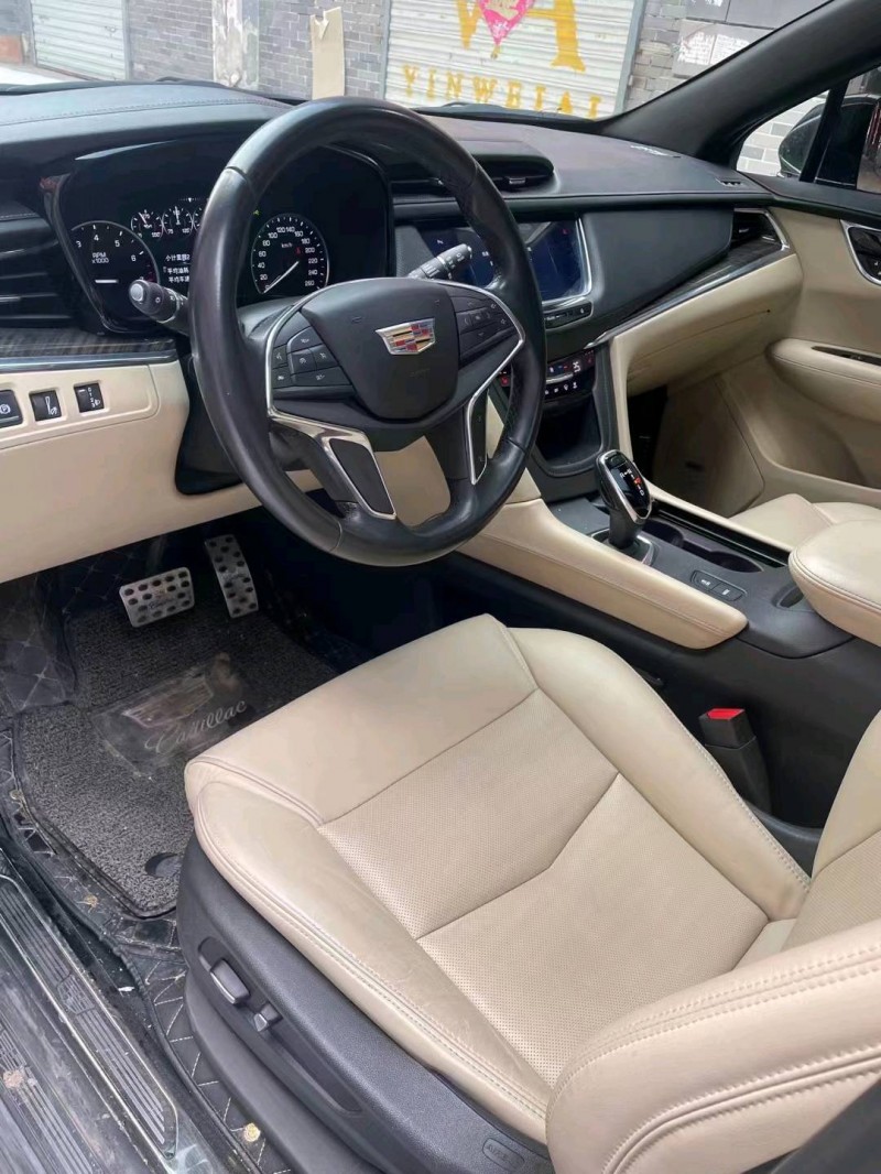 邯郸18年凯迪拉克XT52