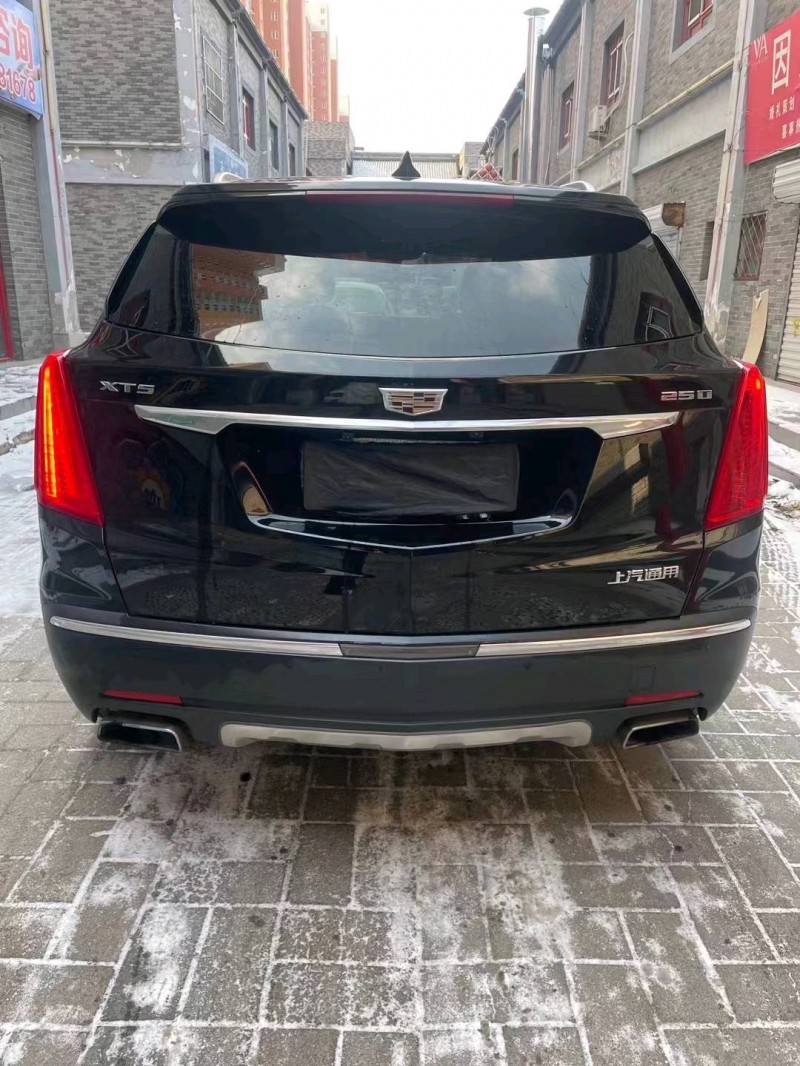 邯郸18年凯迪拉克XT51
