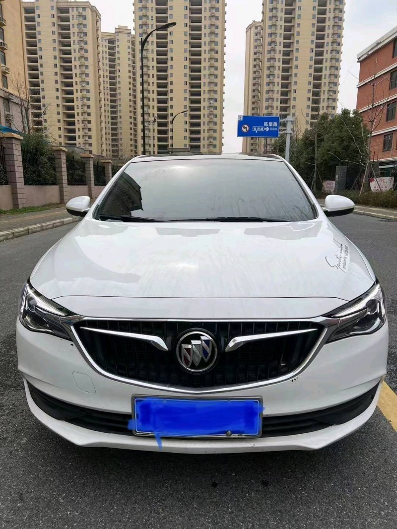 淮南21年别克英朗1