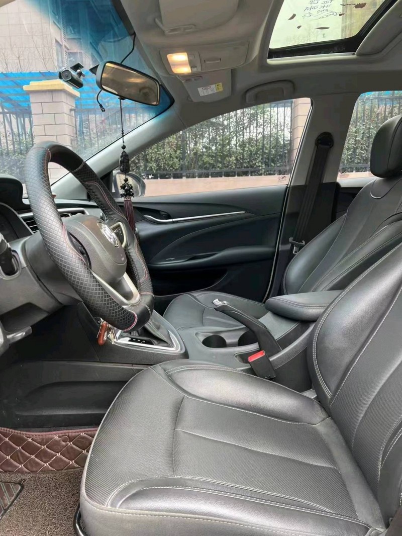 淮南21年别克英朗4