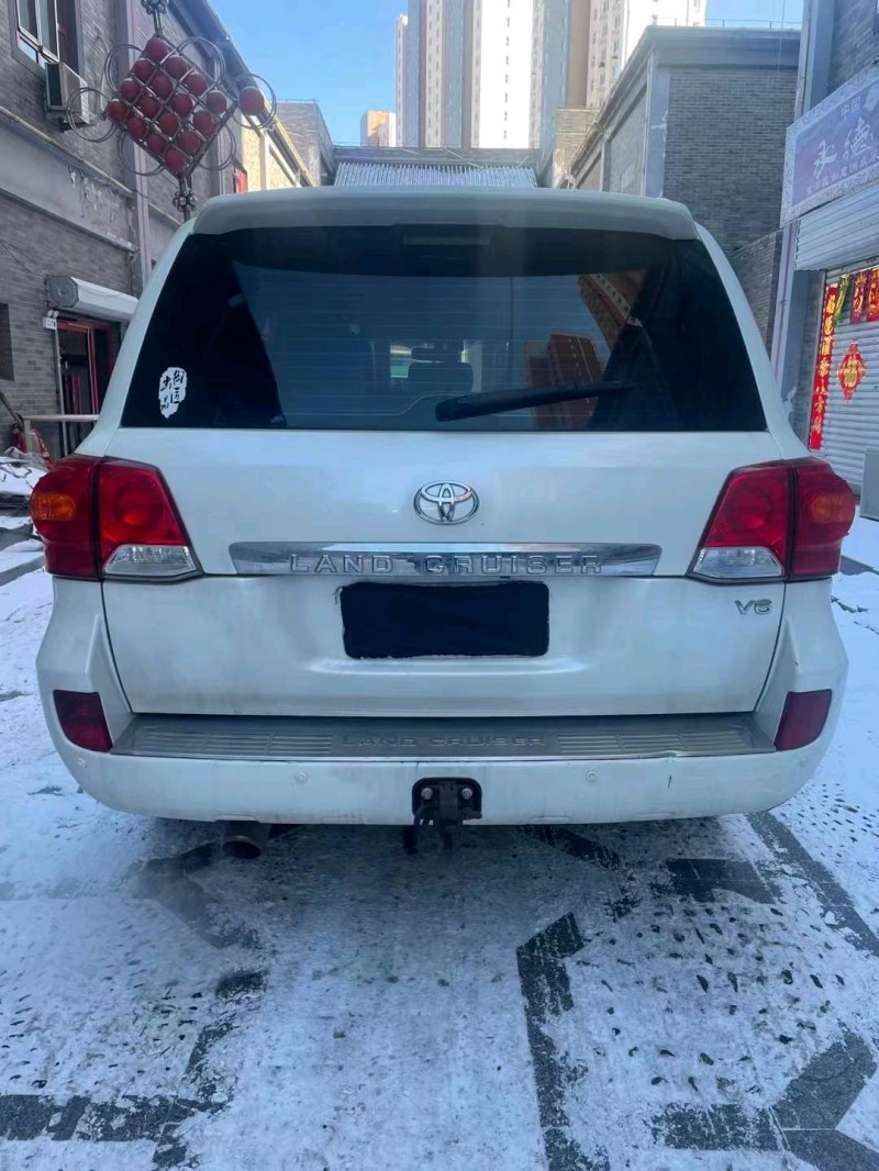 邯郸16年丰田兰德酷路泽7