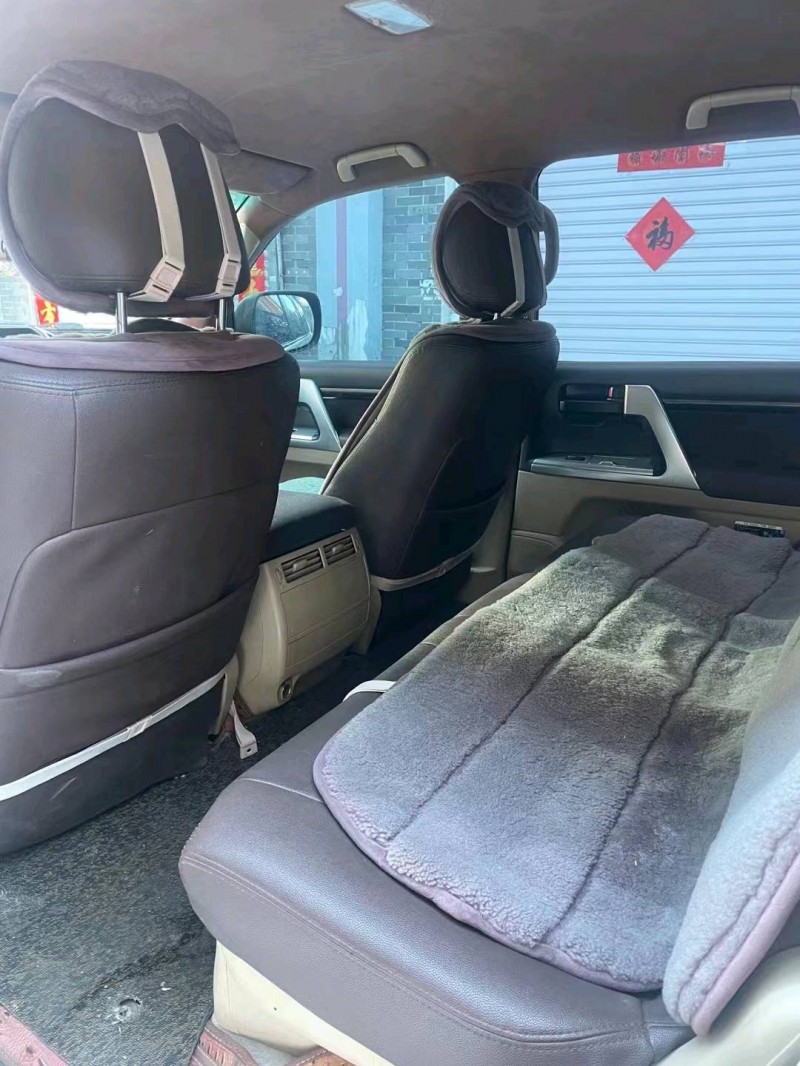 邯郸16年丰田兰德酷路泽8