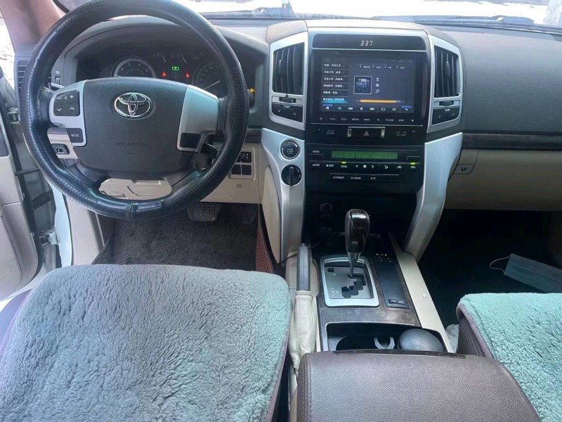 邯郸16年丰田兰德酷路泽9