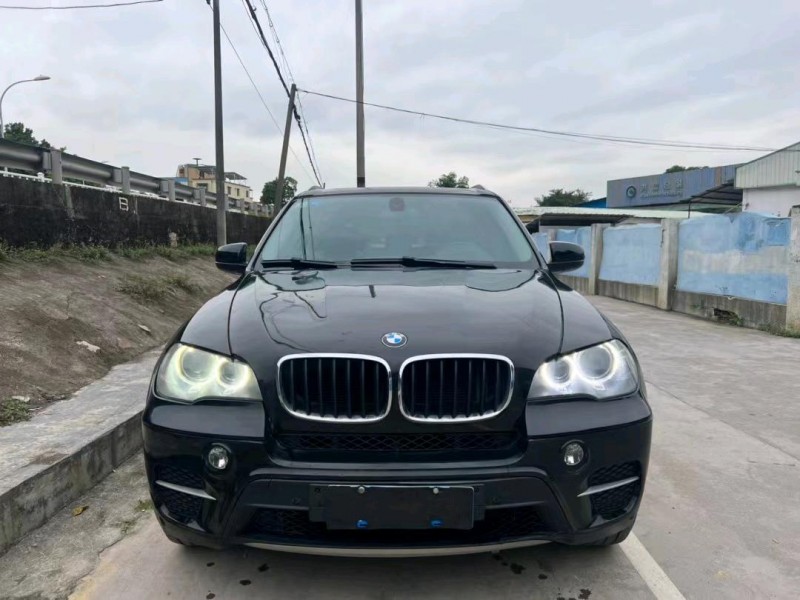 中山13年宝马X51