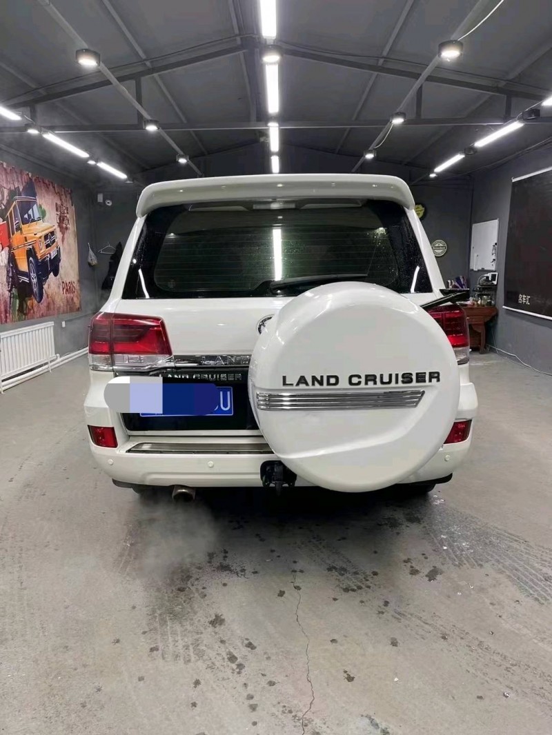 济南15年丰田兰德酷路泽1