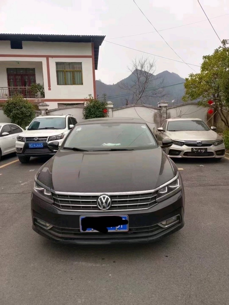 重庆18年大众帕萨特1