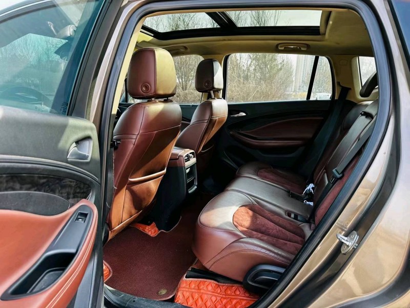 沈阳16年别克昂科威7