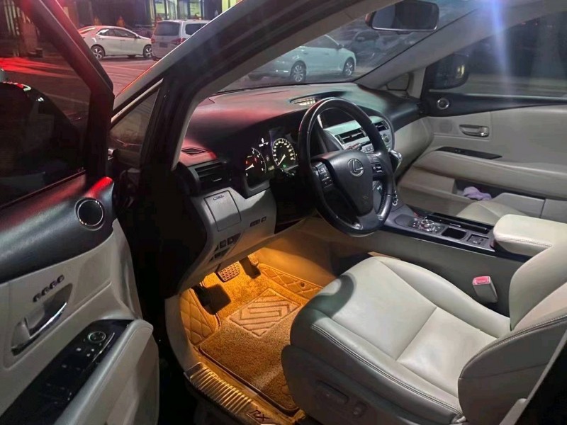 济南12年雷克萨斯RX3