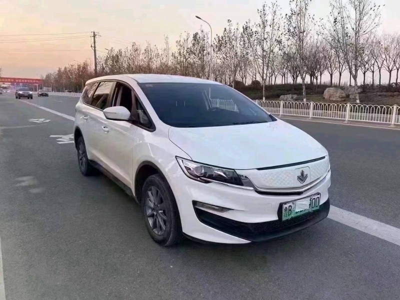 济南21年吉利枫叶7